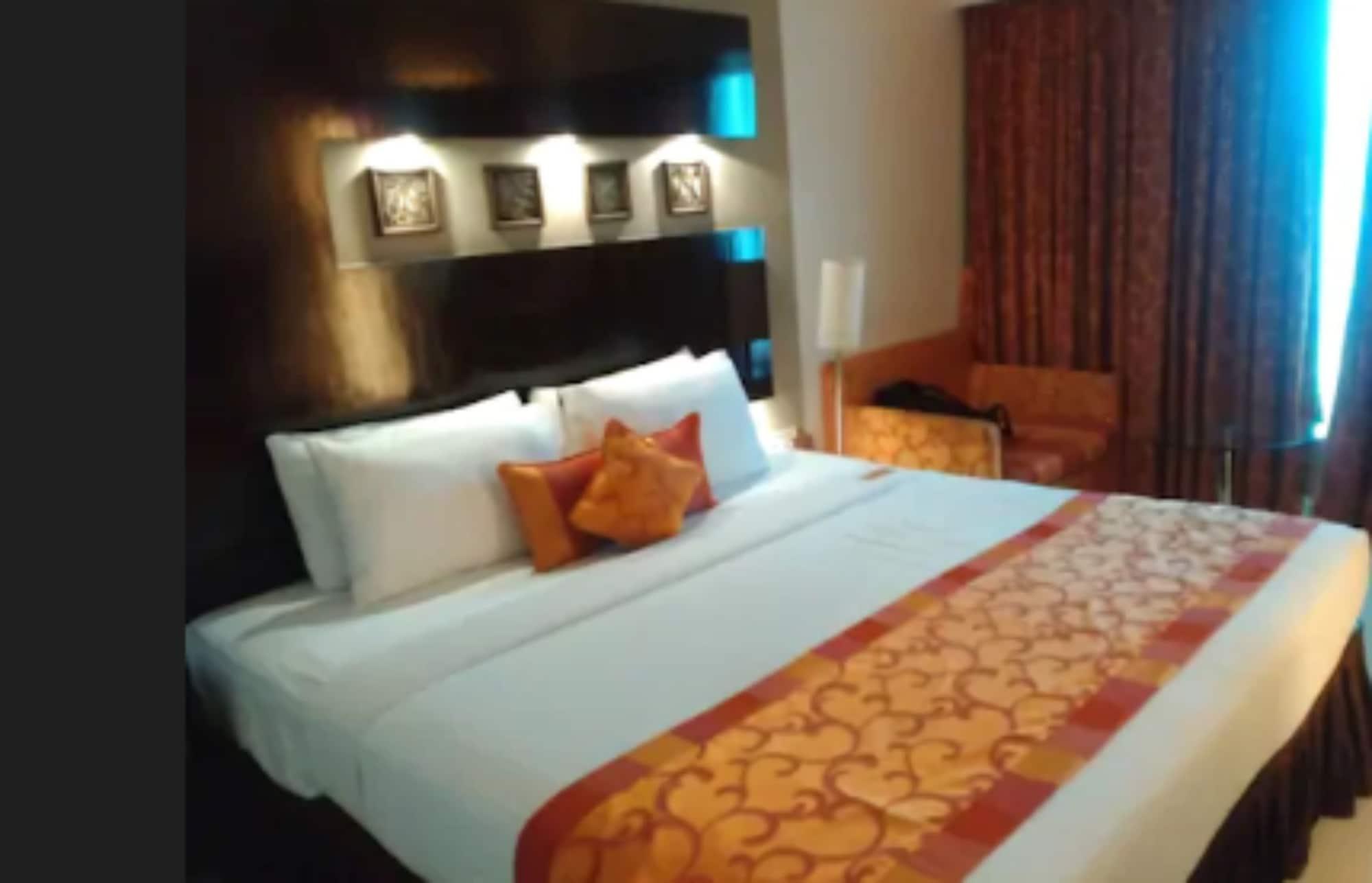 The Regenza By Tunga Hotel Navi Mumbai Exterior photo