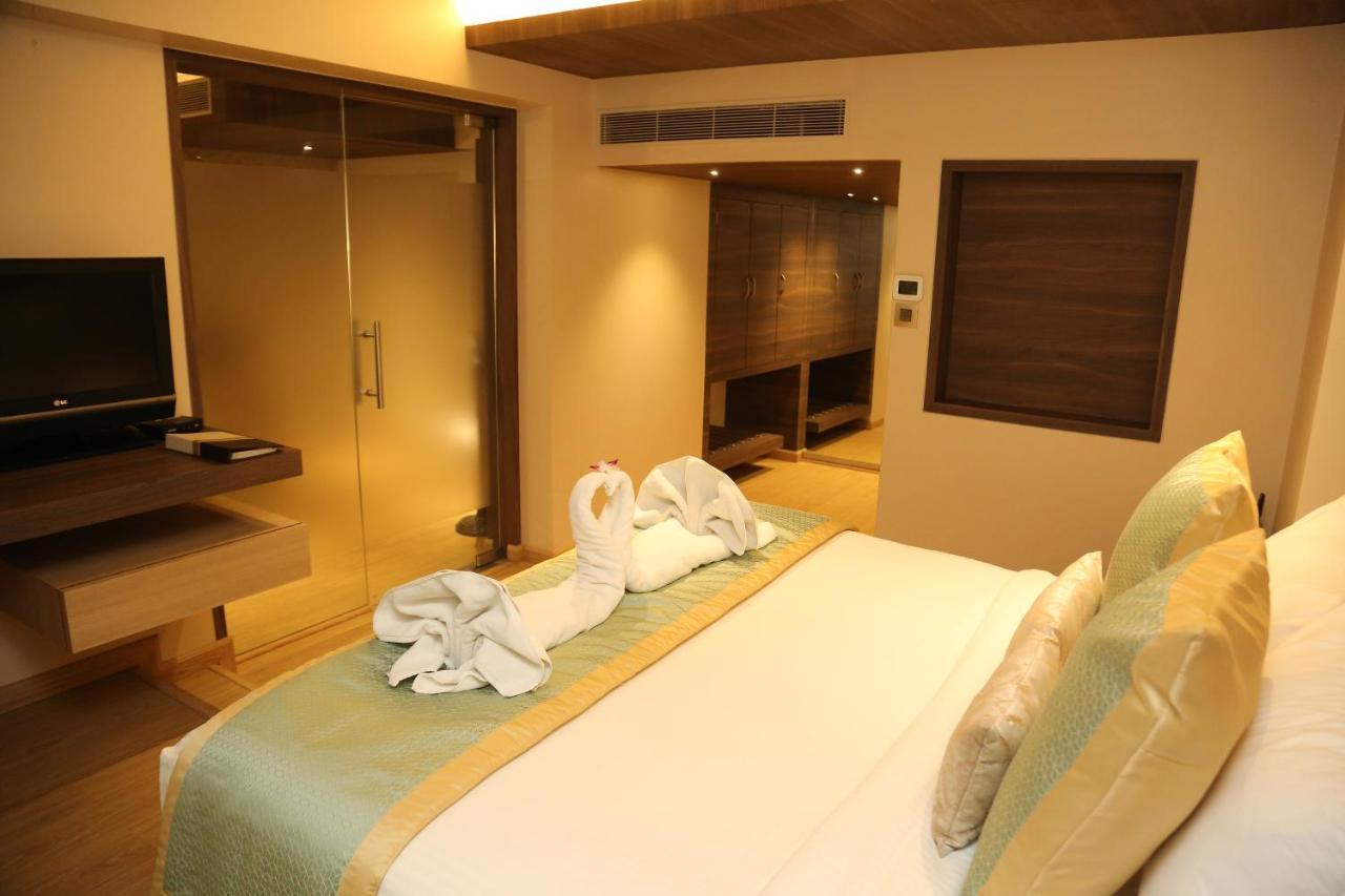 The Regenza By Tunga Hotel Navi Mumbai Exterior photo